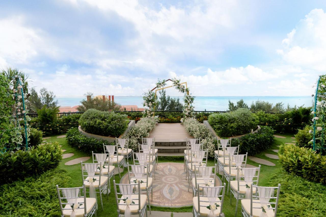 Vias Hotel Vung Tau - Transportation Included Luaran gambar The wedding garden
